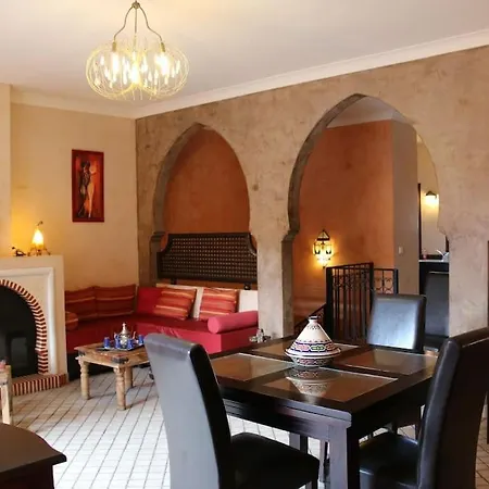 Essaouira, 8 Au Village Naturiste Couple Only Riad *