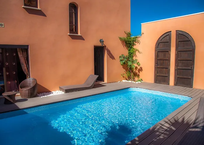 Essaouira, 8 Au Village Naturiste Couple Only 3* アグド